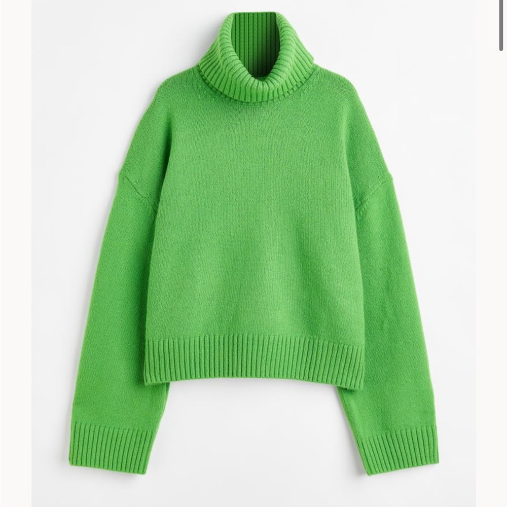 H&M Sweater